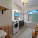 Montreal - Parking Prive Apartamento Reims