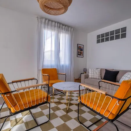 Apartment Montreal - Parking Prive