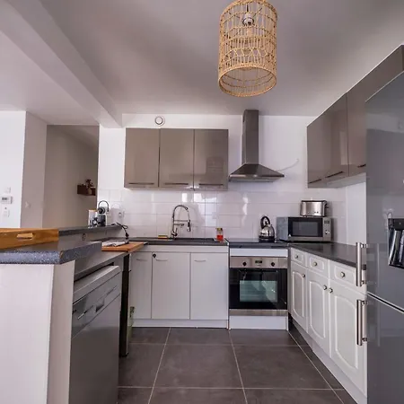 Apartment Montreal - Parking Prive Reims