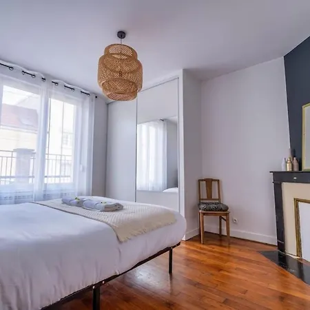 Apartament Montreal - Parking Prive