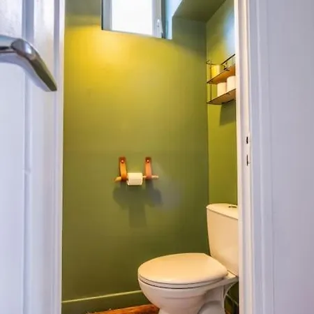 Montreal - Parking Prive Apartment Reims